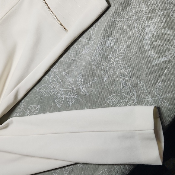 Melanie Lyne Vex Collection Blazer - Picture 5 of 10